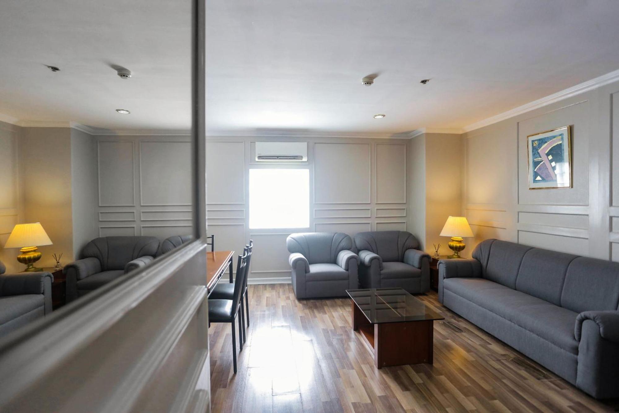 Holiday Plaza Hotel - Cebu Ngoại thất bức ảnh