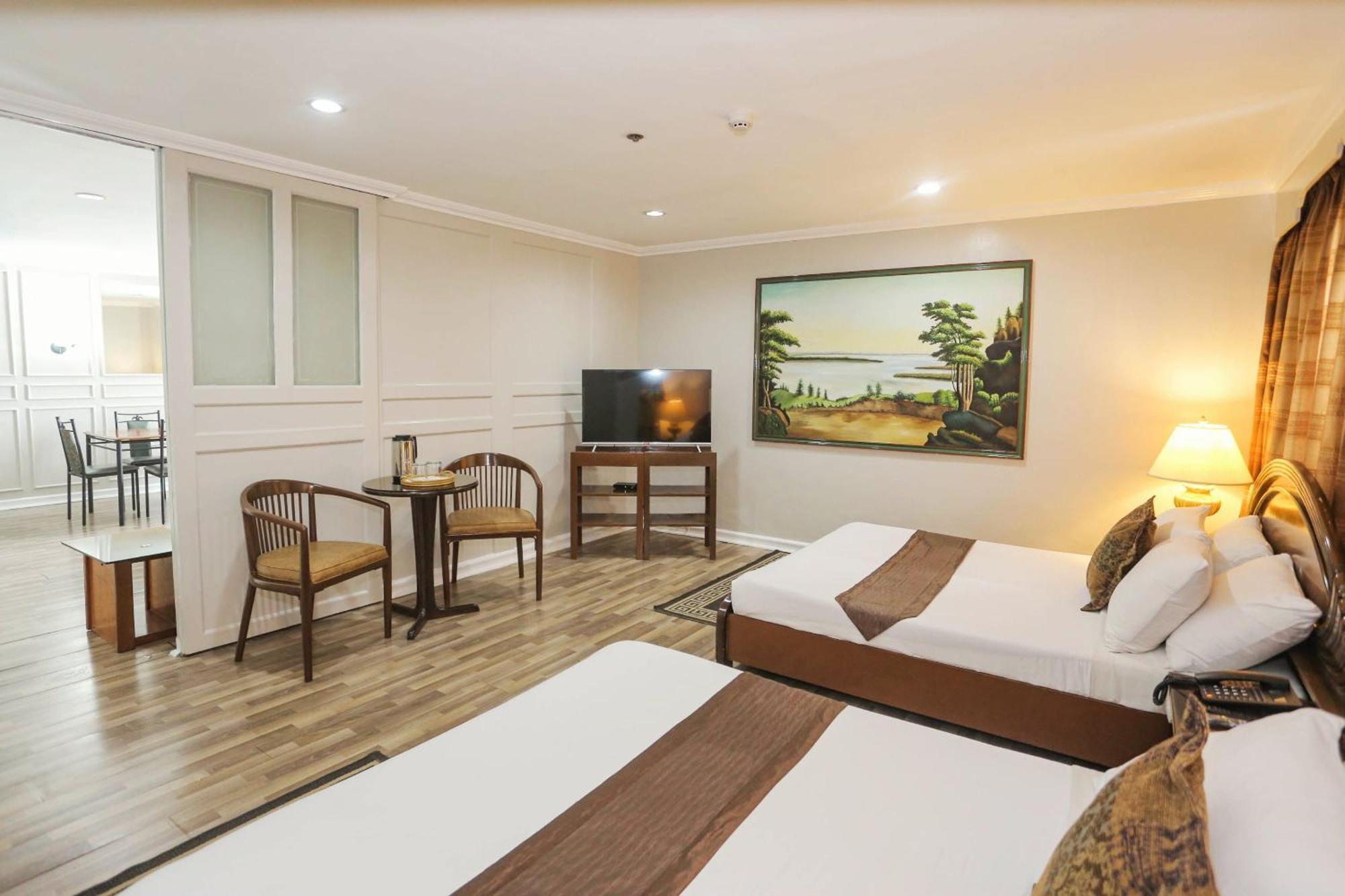 Holiday Plaza Hotel - Cebu Ngoại thất bức ảnh