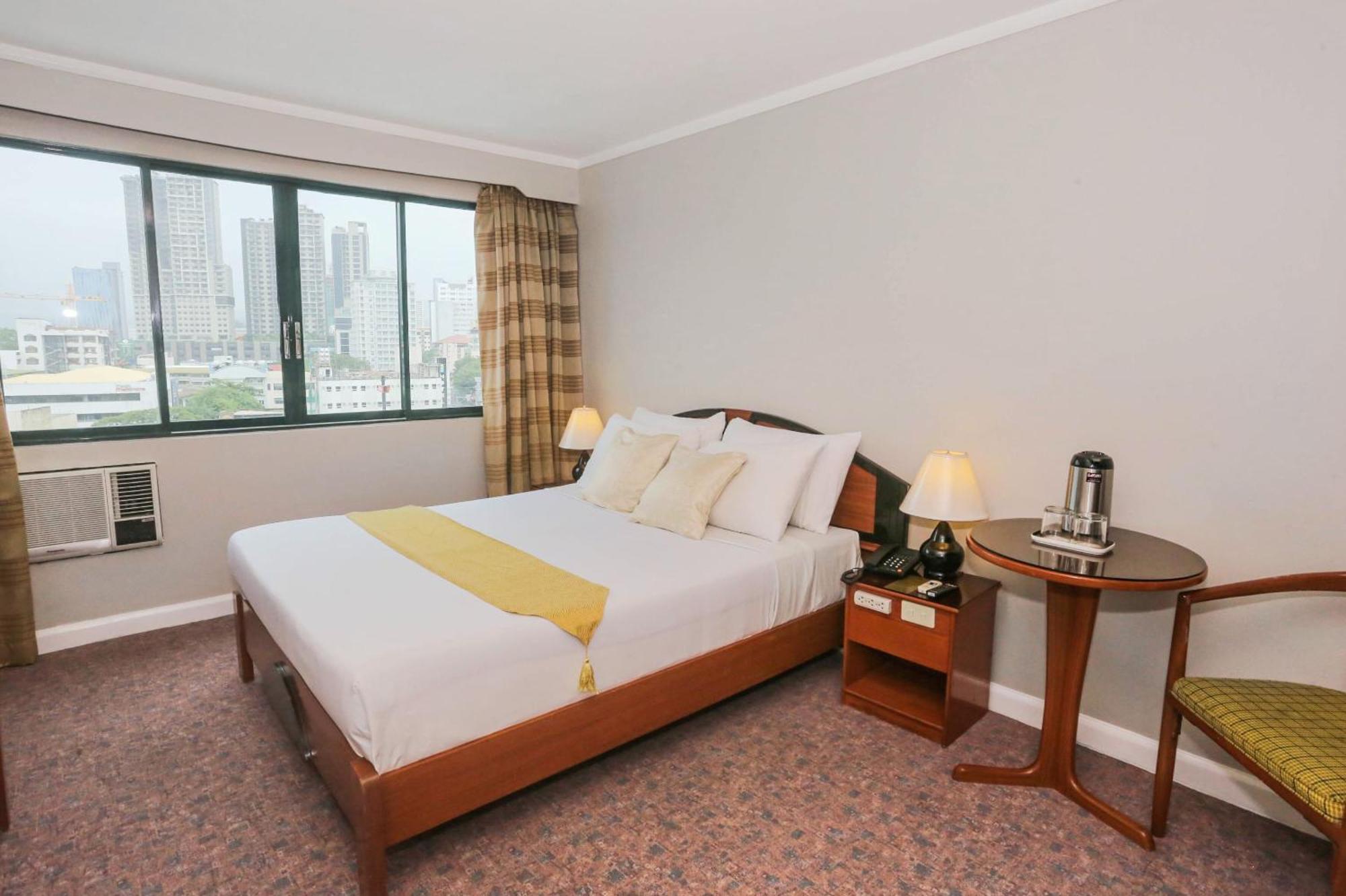 Holiday Plaza Hotel - Cebu Ngoại thất bức ảnh