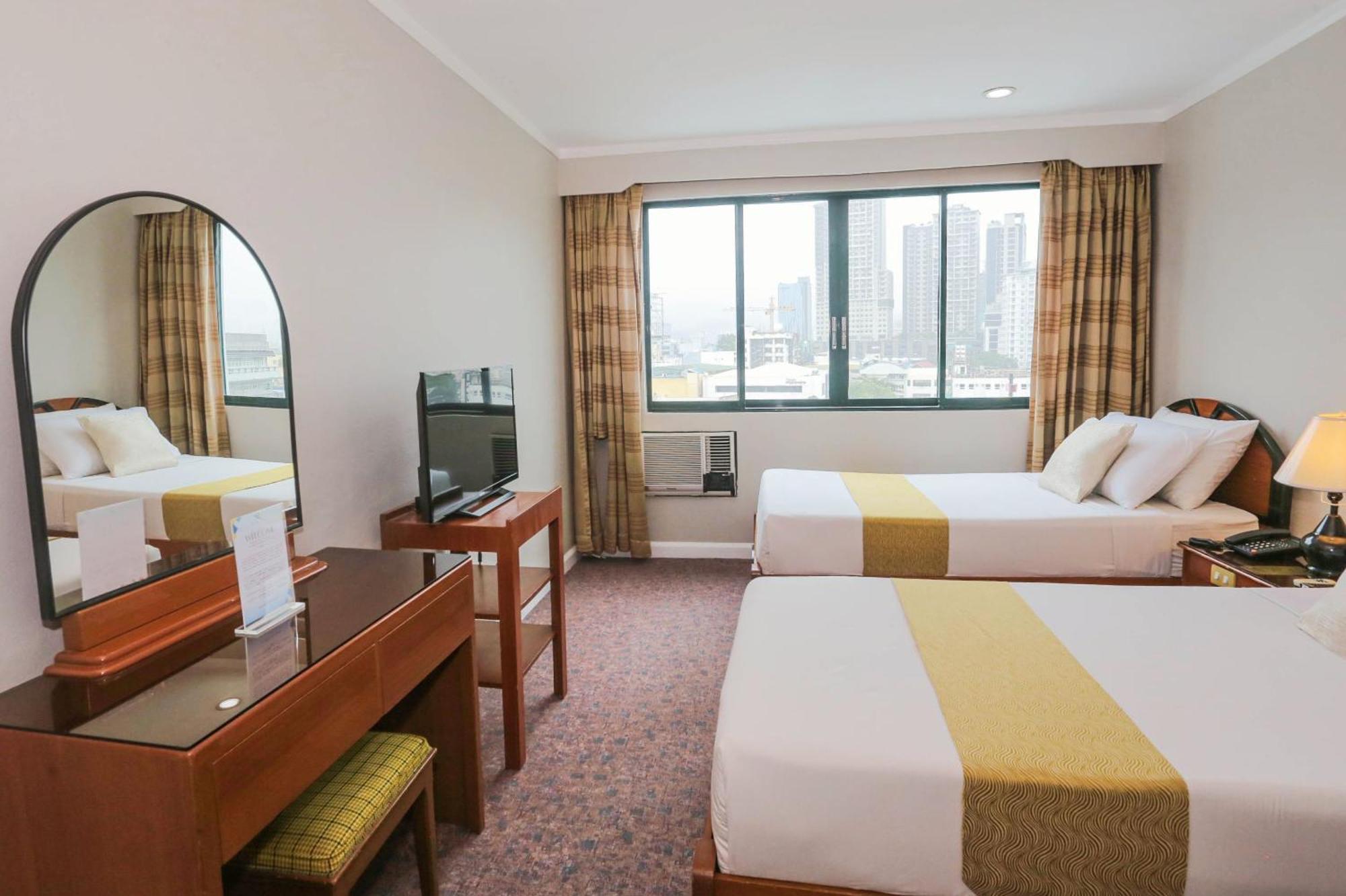 Holiday Plaza Hotel - Cebu Ngoại thất bức ảnh